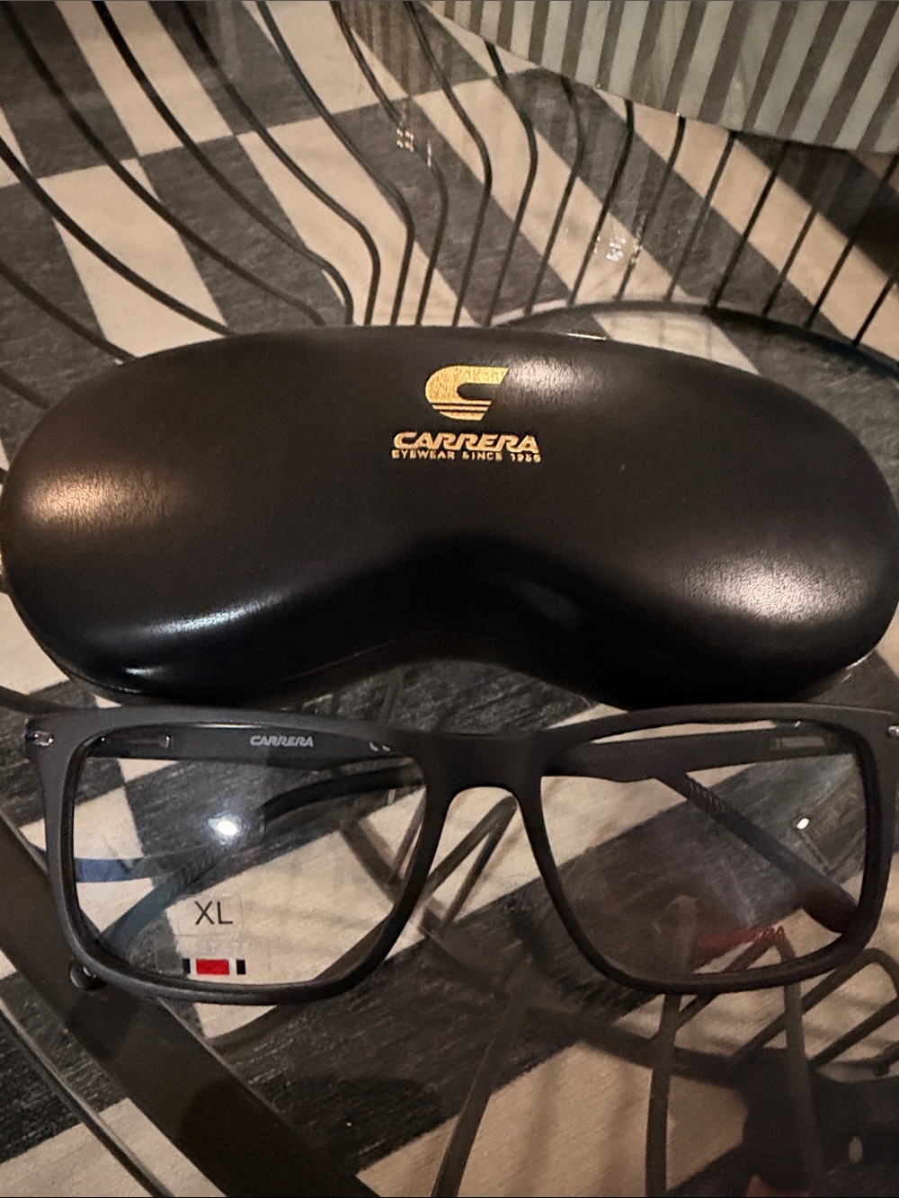 Carrera Black Matte VR/AR Frame with Gold Logo Case